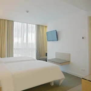 3* Hotel St Giles Makati